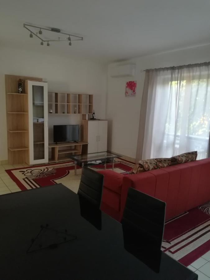 Apartments Eliva Umag Exterior photo