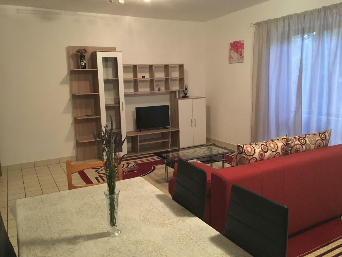 Apartments Eliva Umag Exterior photo